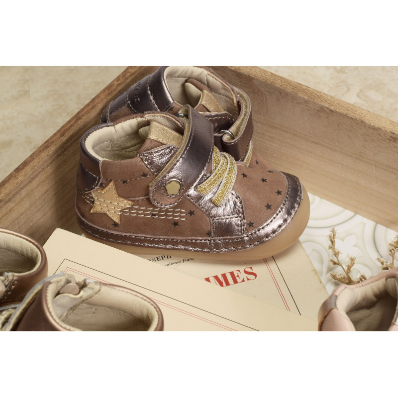 SOKISTIC GIRL Taupe, Chaussures à Scratch Kickers