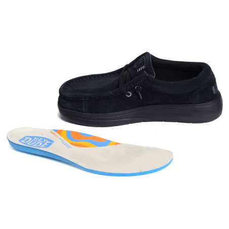 WALLY XTRA SUEDE Noir, Slip-On HeyDude