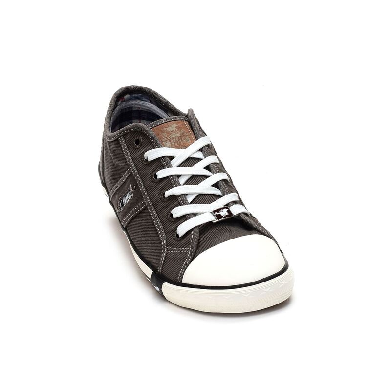 4058305 Gris, Chaussures basses Mustang