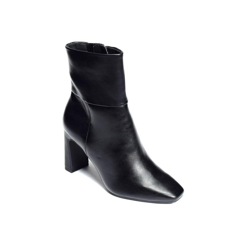 25399 Noir, Bottines Tamaris