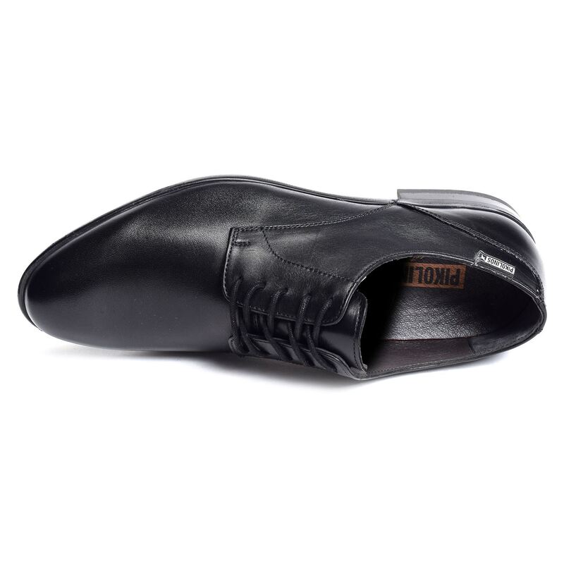 BRISTOL 4187 Noir, Chaussures de Ville Pikolinos