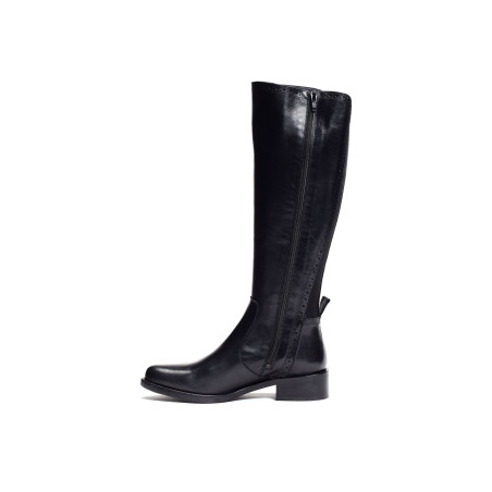 8071 Noir, Bottes Myma