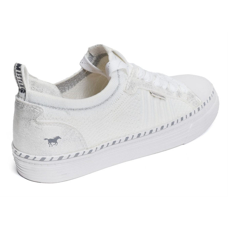 1376302 Blanc, Chaussures basses Mustang