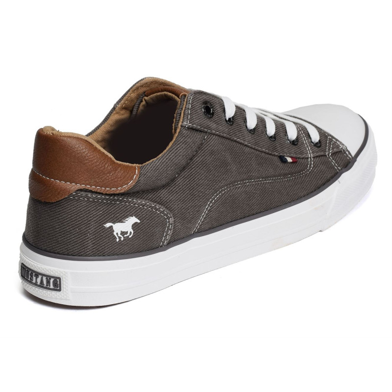 4180302 Gris, Chaussures basses Mustang