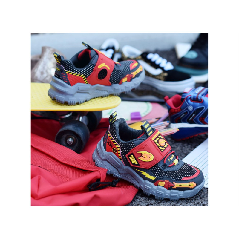 ADVENTURE TRACK Gris Rouge, Baskets running Skechers