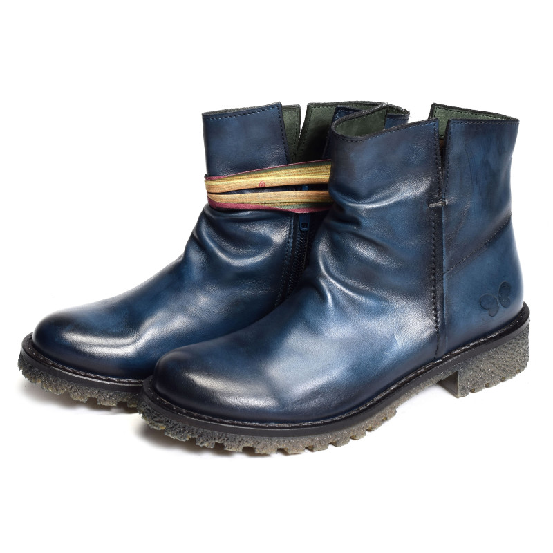 E013 Bleu, Bottines Felmini