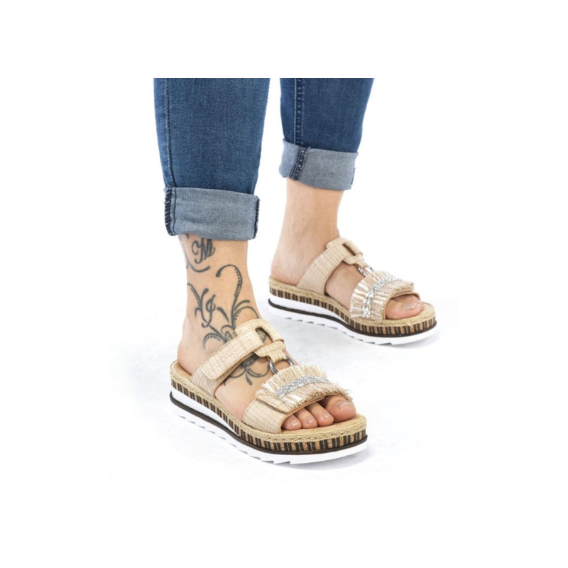 V79K8 Beige, Mules Rieker