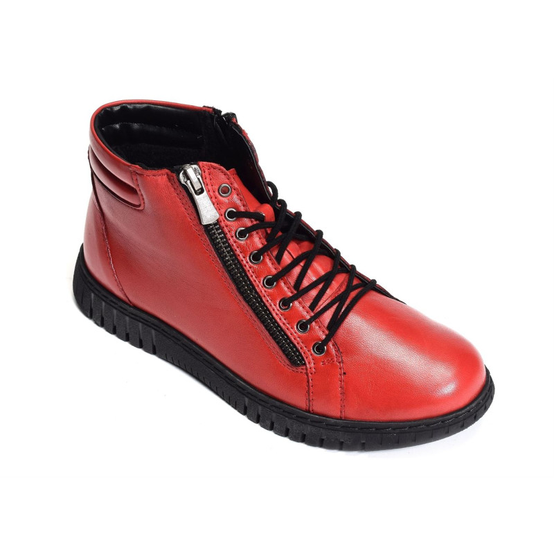 DICO Rouge, Boots Karyoka