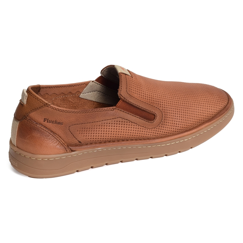 LEO F1946 Camel, Slip-On Fluchos