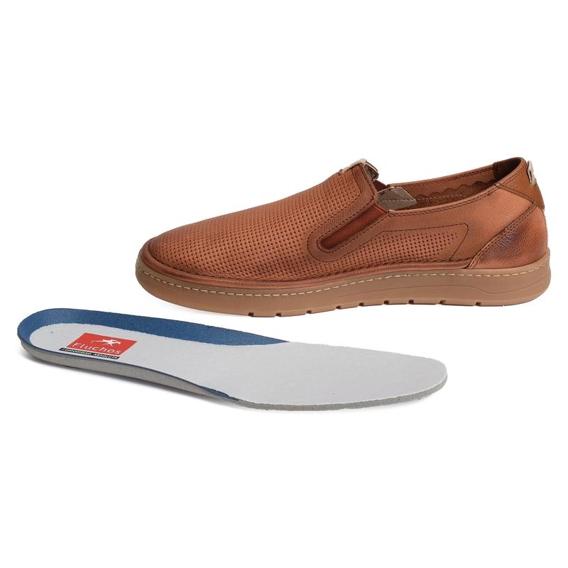 LEO F1946 Camel, Slip-On Fluchos