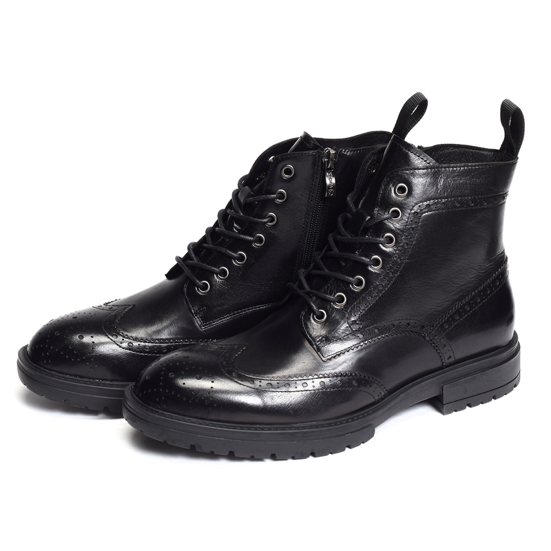 ROCH Noir, Boots Kdopa