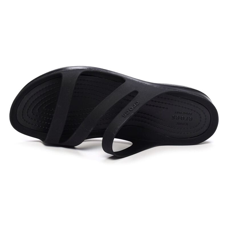 SWIFTWATER SANDAL W Noir Noir, Claquettes Crocs