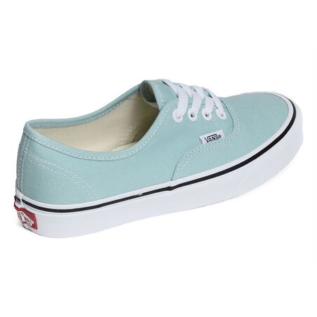 UA  AUTHENTIC Bleu Ciel, Chaussures basses Vans