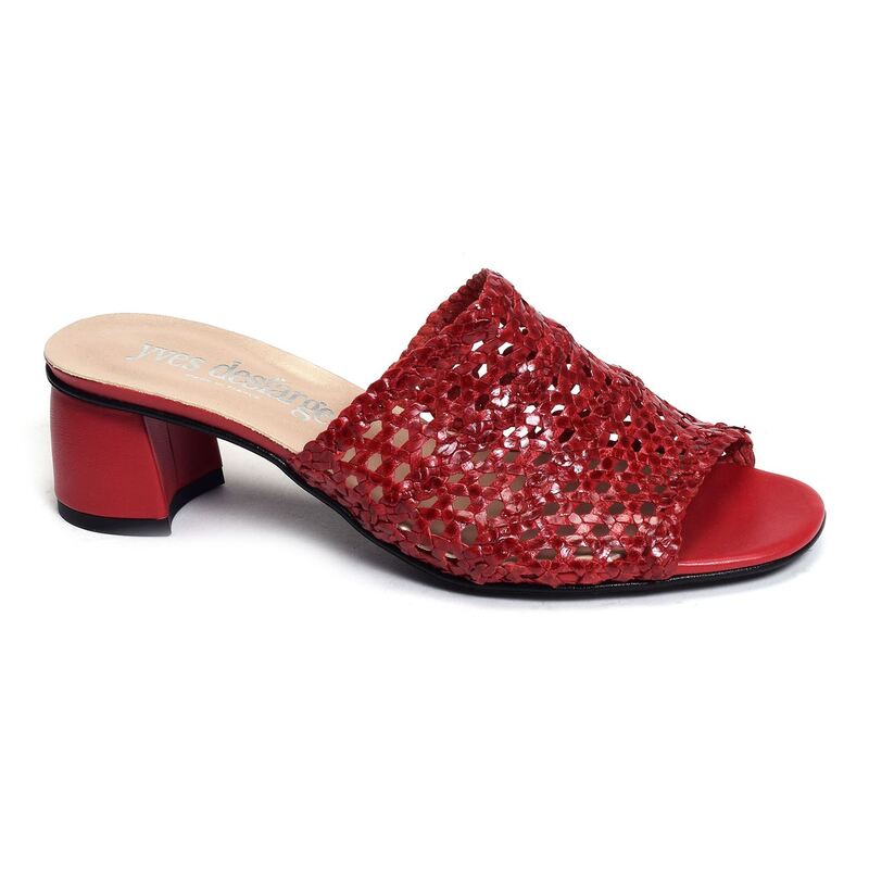 TAMUL Rouge, Mules Yves Desfarge