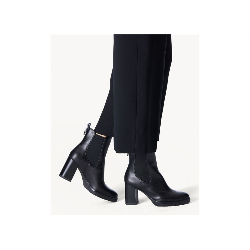 25351 Noir, Chelsea boots Tamaris