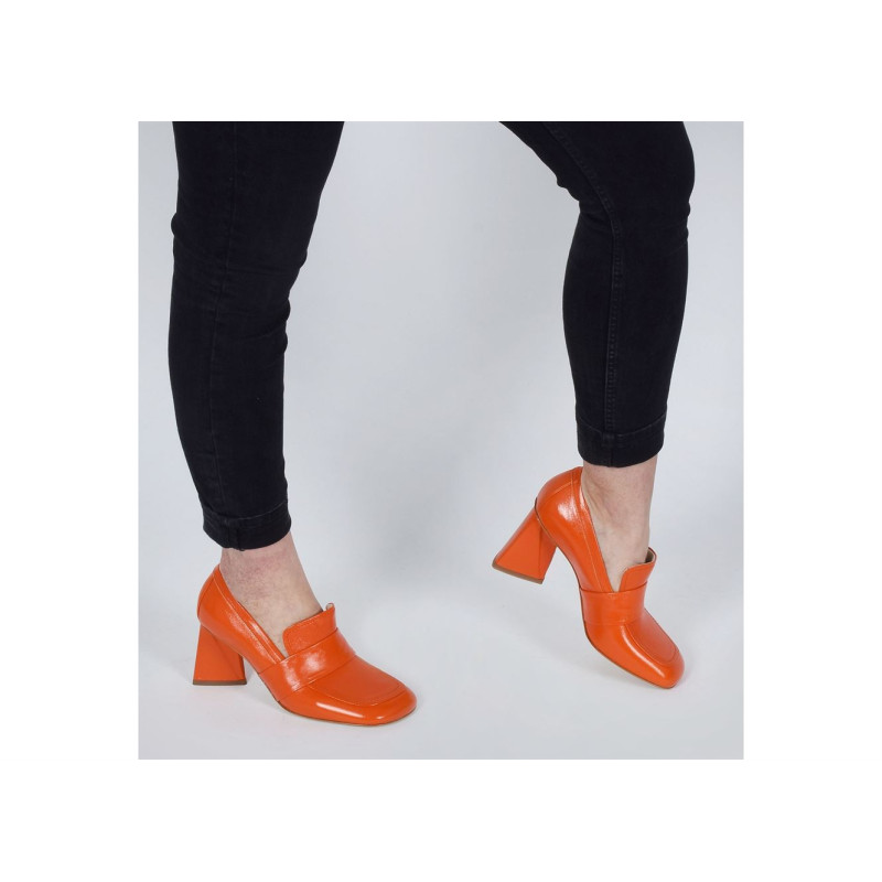 A5183 Orange, Mocassins Strategia