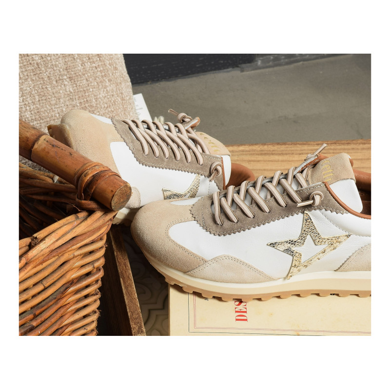 C1259 W Beige Blanc, Baskets running Cetti