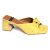 HEPBURN 22110 Jaune, Mules Angel Alarcón