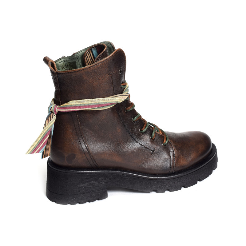 D199 Cognac, Boots Felmini