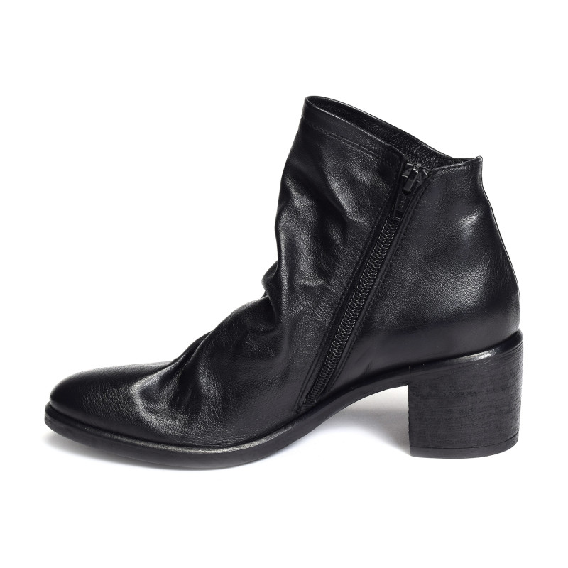 A5543 Noir, Bottines Strategia