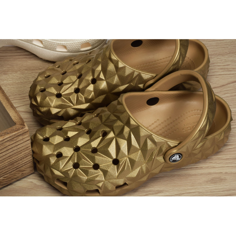 CLASSIC GEOMETRIC CLOG Gold, Sabots Crocs