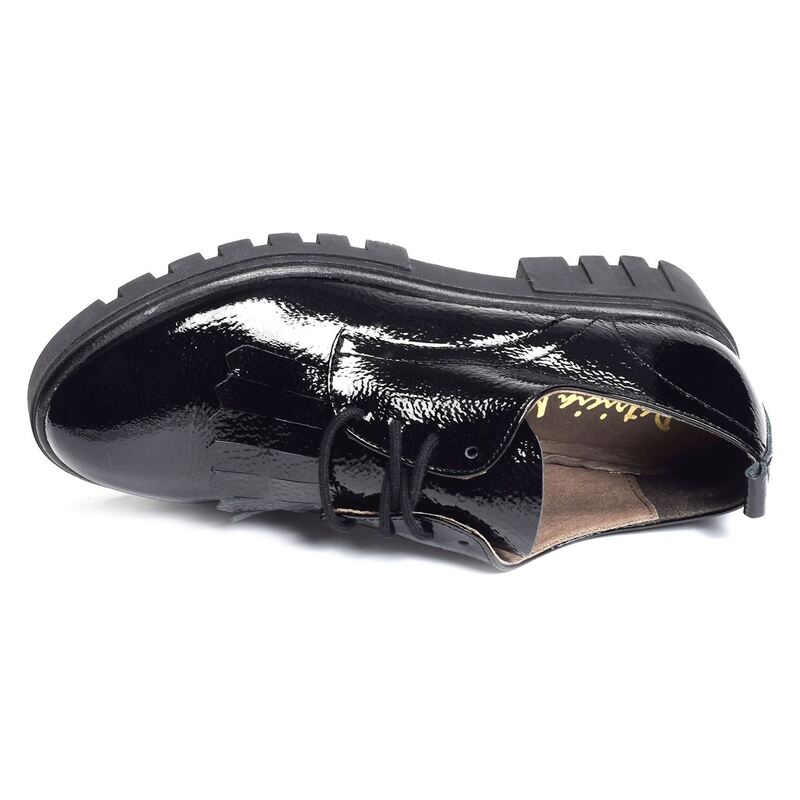 6126 Verni Noir, Derbies Patricia Miller